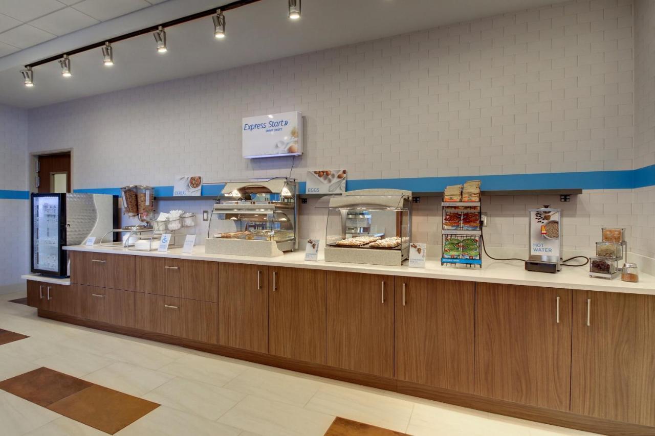 Holiday Inn Express & Suites Galesburg By Ihg מראה חיצוני תמונה