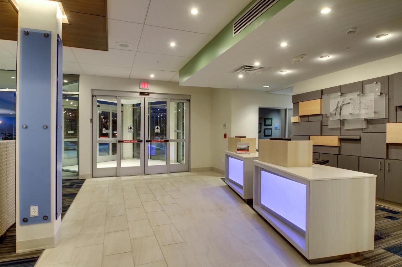 Holiday Inn Express & Suites Galesburg By Ihg מראה חיצוני תמונה