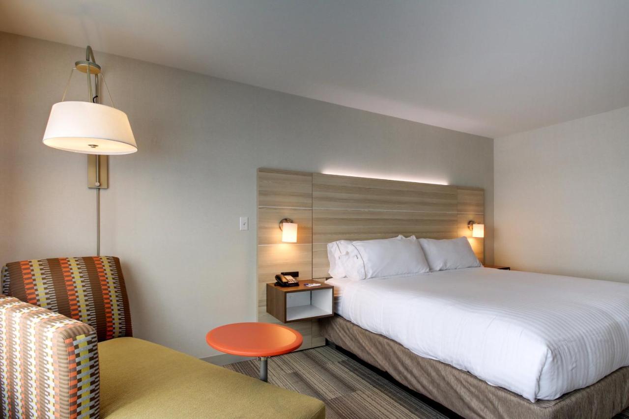 Holiday Inn Express & Suites Galesburg By Ihg מראה חיצוני תמונה