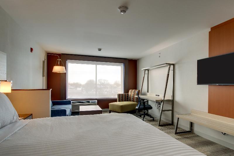 Holiday Inn Express & Suites Galesburg By Ihg מראה חיצוני תמונה
